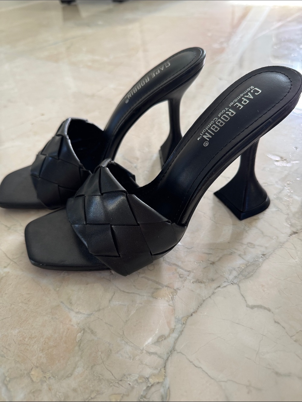 Cape Robbin Black Studded and Chain-Embellished Heels - Picture 2 of 5